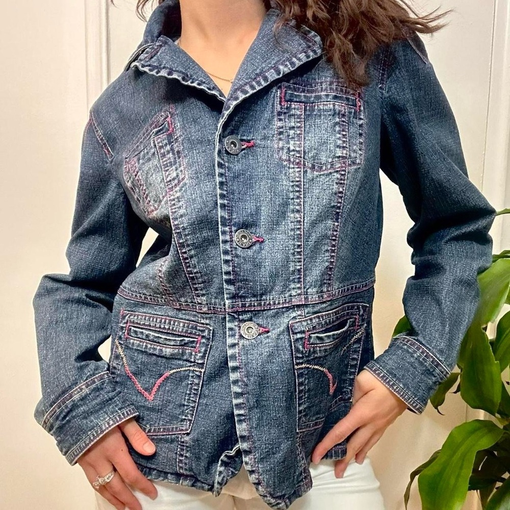 Point Zero Denim Jacket with pink stitching Size Medium